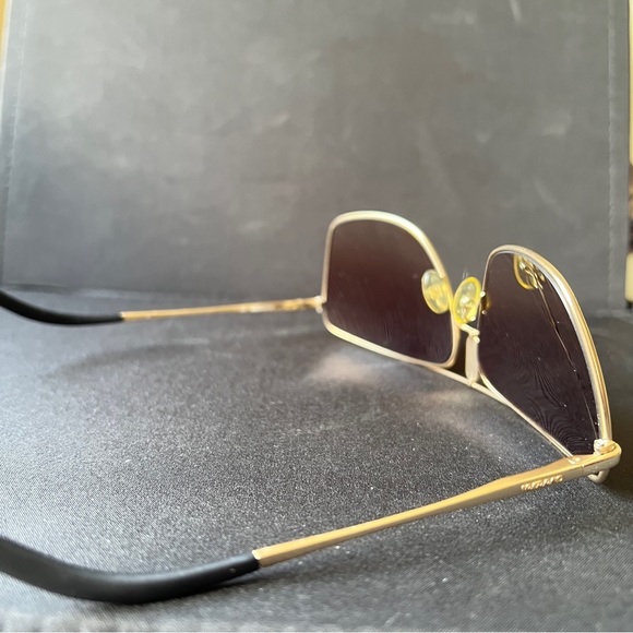 🕶️ Carrera Gold Round Sunglasses | UV400 | Travel-Ready Style - Picture 3 of 7